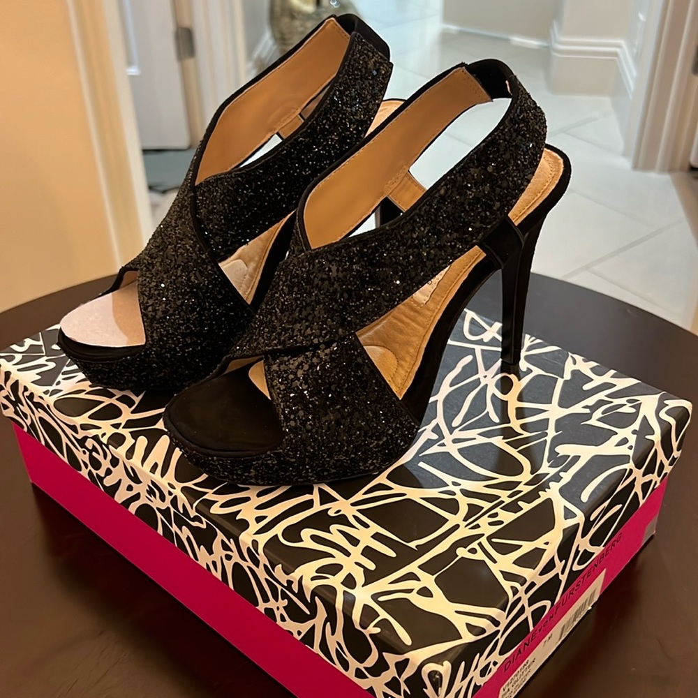 Diane von Furstenberg Heels Size 7 with Original Packaging